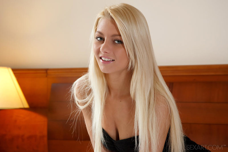 Карина, 22 года, 0 размер груди